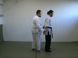 Ushiro ryote dori 1 sortie soto