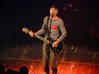 Casey McPherson w/ Flying Colors - Hallelujah cover live @ Le Trianon, Paris 19/09/12