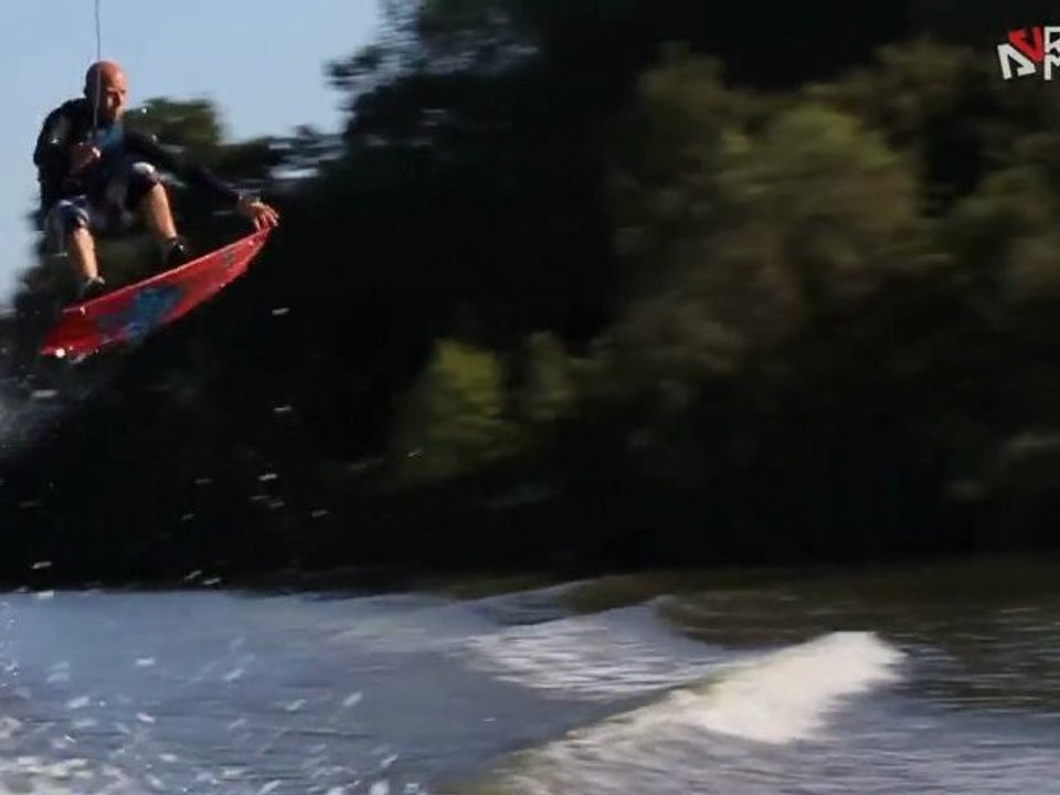 Riden in Beernem - Wake video - Cool Shoe Tricks & Chicks