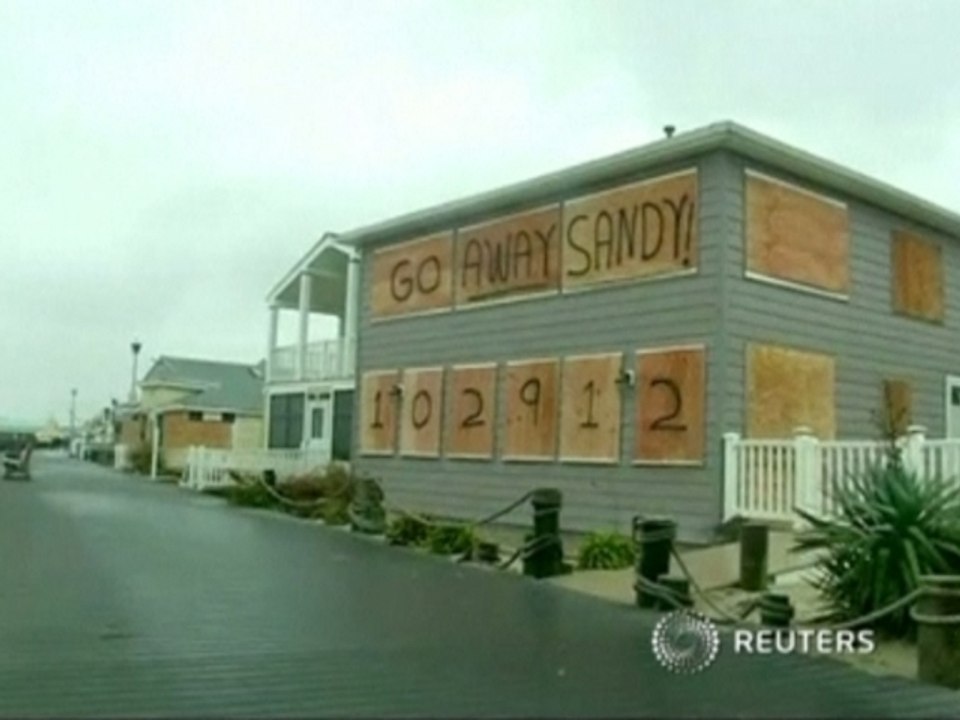 Parts of New Jersey, Maryland evacuated ahead of Sandy