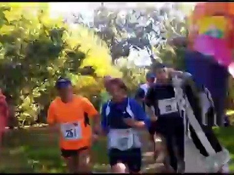 32 ème foulée de Noyal-Châtillon-sur-Seiche foulée Castelnodaises. avec mario et son petit vélo 2012 Castelnodaises. avec mario et son petit vélo 2012