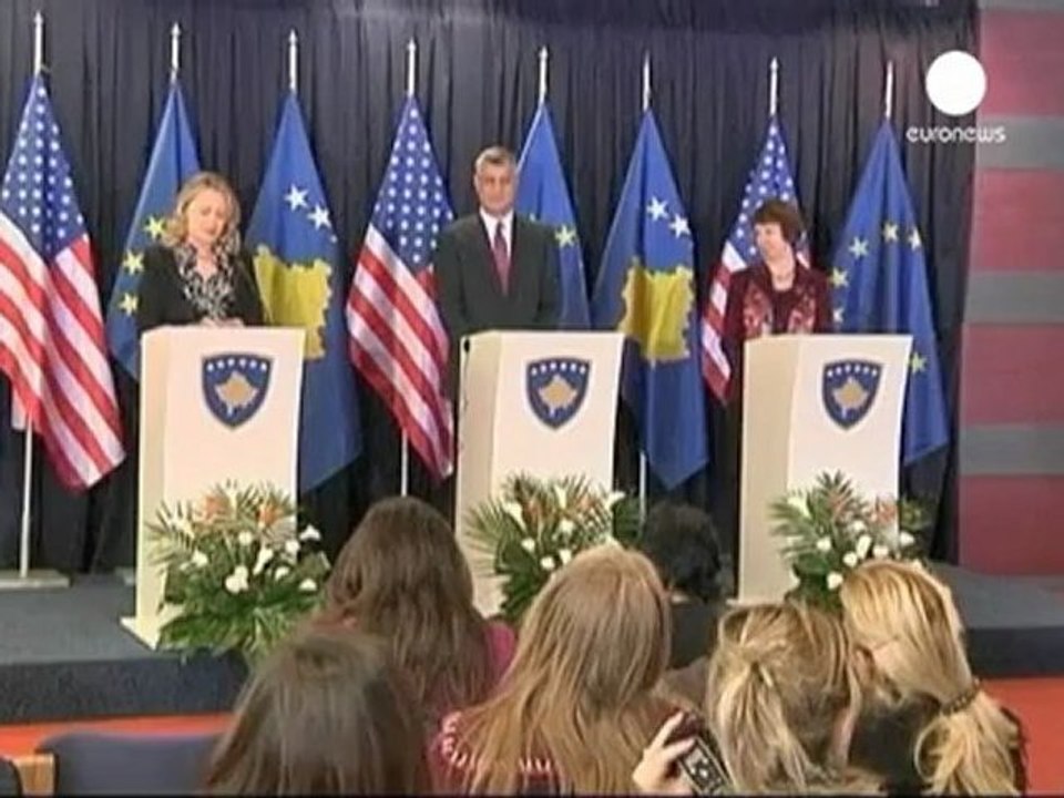 Clinton and Ashton urge Serb-Kosovan resolution