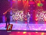 Vivian Canta en premios Fama