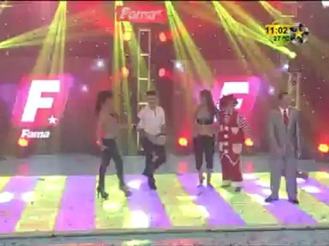 Anel Baila en Premios Fama