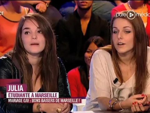 Baiser lesbien : elles s'expliquent dans Vous trouvez ça normal ?