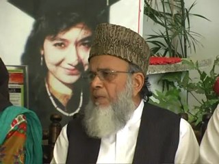 Syed Munawar Hassan at Dr Aafia Home , Meeting With Her Mother Ismat Siddiqi 28-Oct-2012