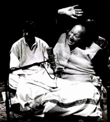 (3) Nargisi Ankh Dorey Gulabi, Mast Yeh Husn Hai Maikay Pyale