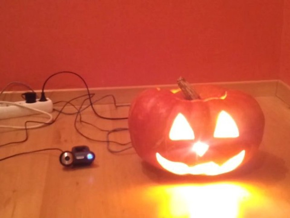 OVERSIMPLE : Halloween détecteur de mouvement