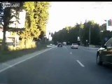 Mercedes se crash contre un camion citerne