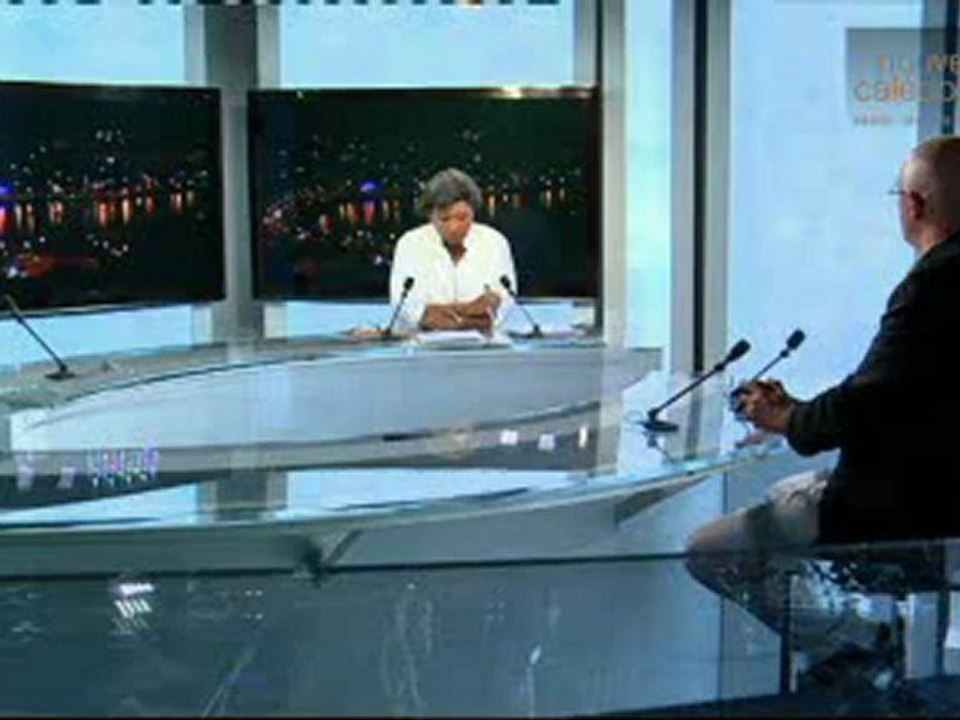 Les cours de français par la Croix rouge et interview de François Quet au sujet de l'illettrisme