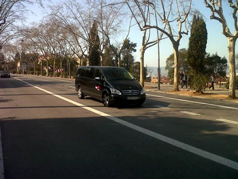 MOBILE WORLD CONGRESS BARCELONA 2013-CAR RENTAL VIP DRIVER SERVICE-REVIEWS