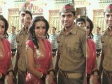 Dabangg Munni Is Back With 'Pandeyji Seeti Maare' - Bollywood Babes [HD]