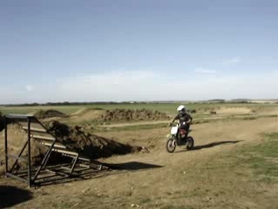 MOV02325