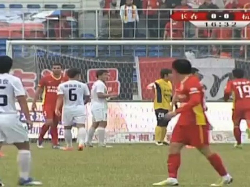 CSL: Huangzhou ballert sich dem Klassenerhalt entgegen