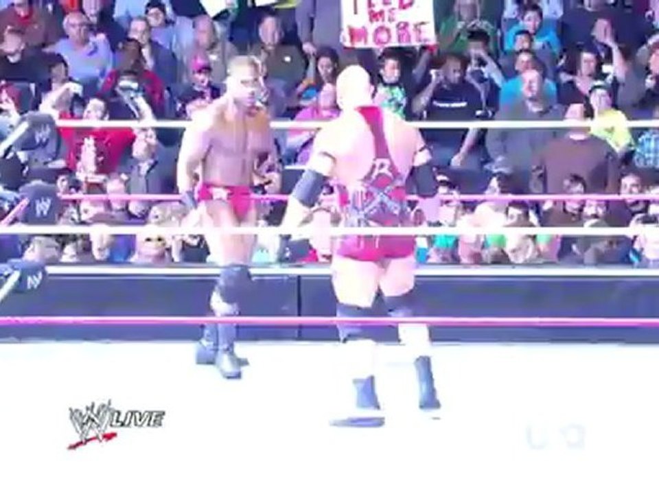 WWDELUXE-R-A-W.29.10.2012._1