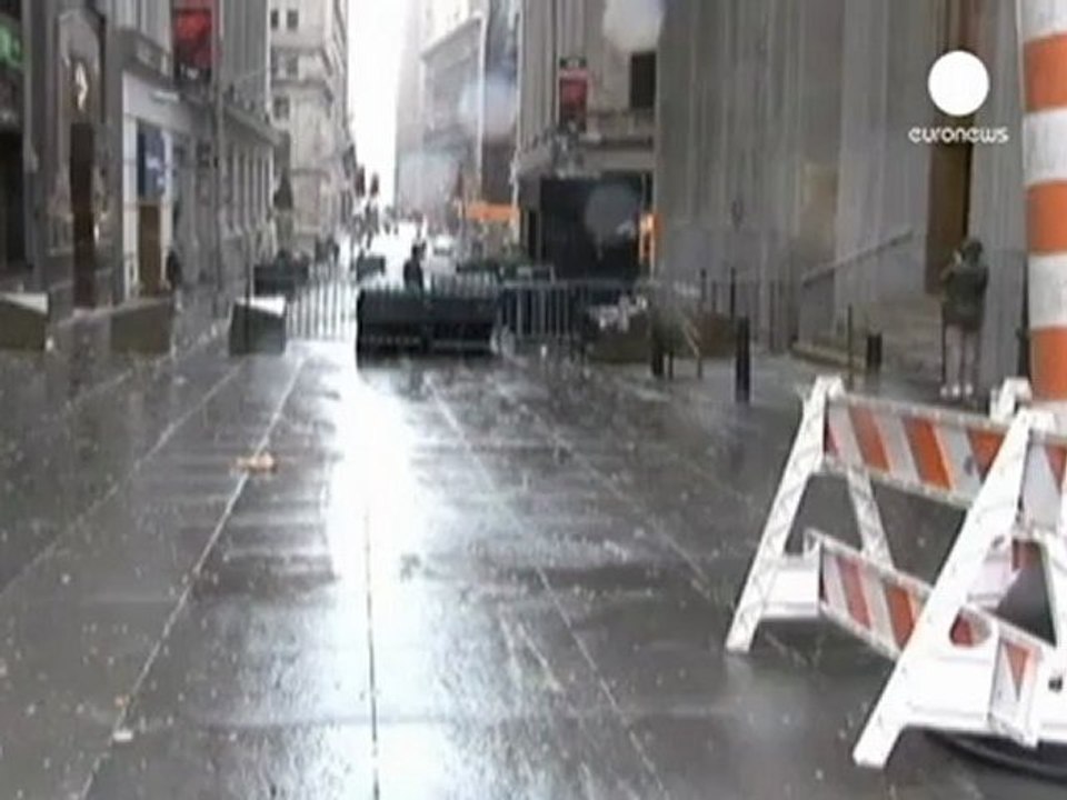 Storm Sandy causes historic Wall Street closure