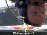 Skydiver moves between gliders in mid-air! Red Bull Akte Blanix 2