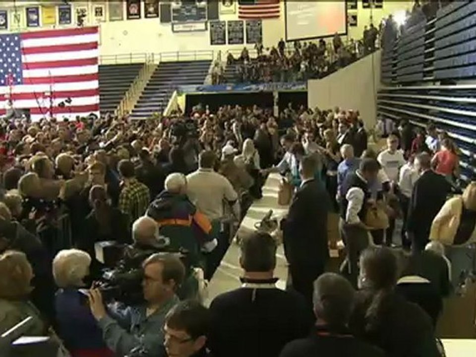 Romney continua campanha