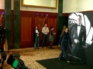 "Skyfall" breaks Bond's UK box office record, opens in Germany