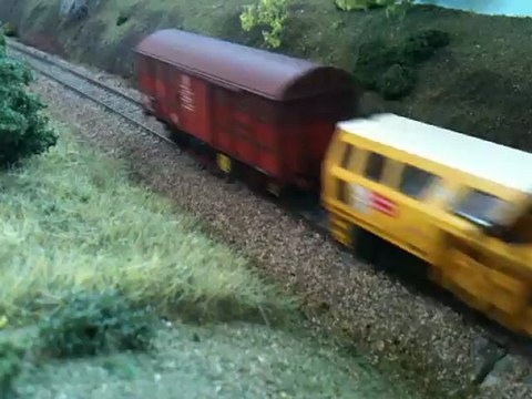 Bourreuse LILIPUT avec couvert VB