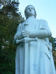 Statue Jeanne d'Arc Mimizan