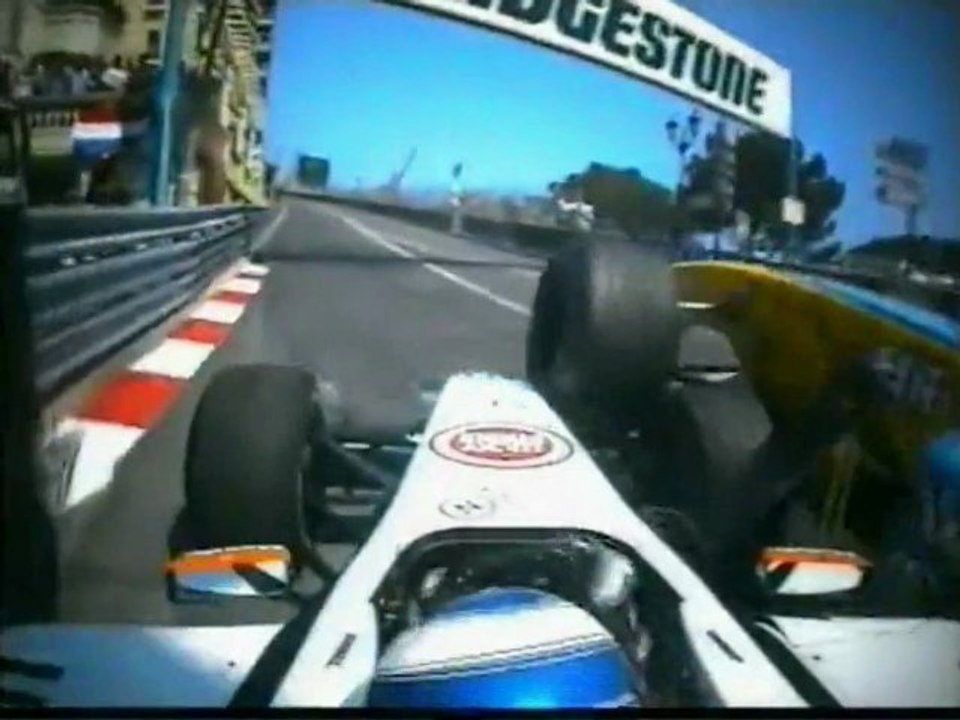 Button and Panis Crash in Monaco 2002