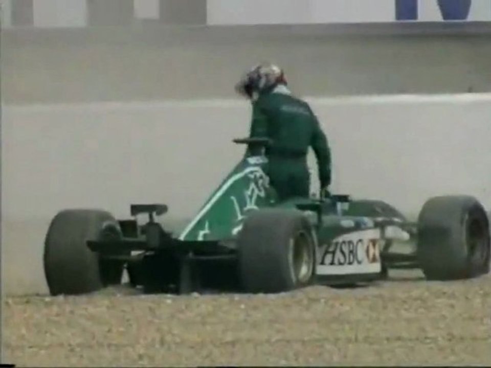 Irvine Spun Off in France 2002