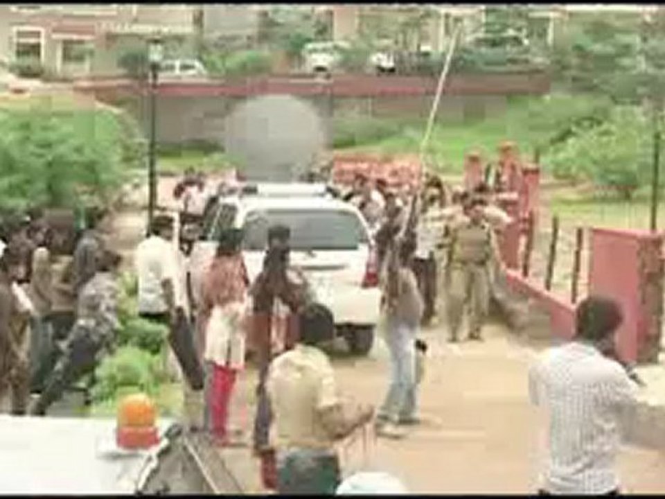 Making of Ata Pata Laapata