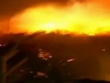 Un incendio en Queens deja medio centenar de casas destruidas