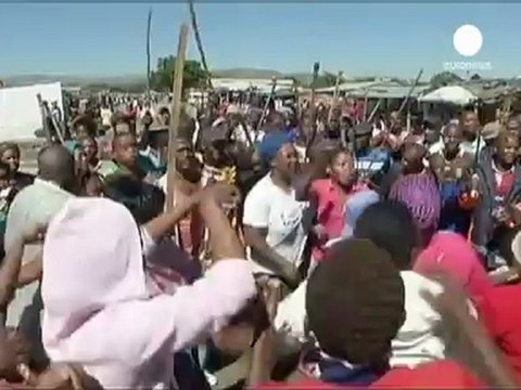 South Africa: Amplat miners strike continues