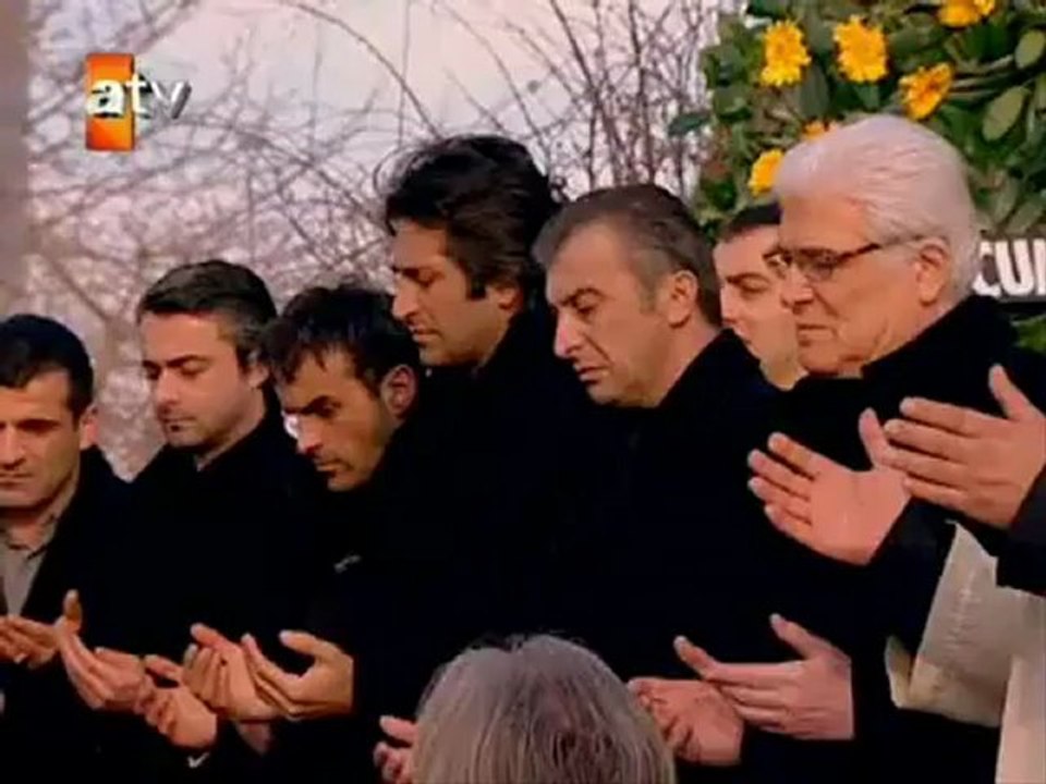 Kardeşe Ağıt - Mahsun Kırmızıgül (Hazar-Zilan Klibi)