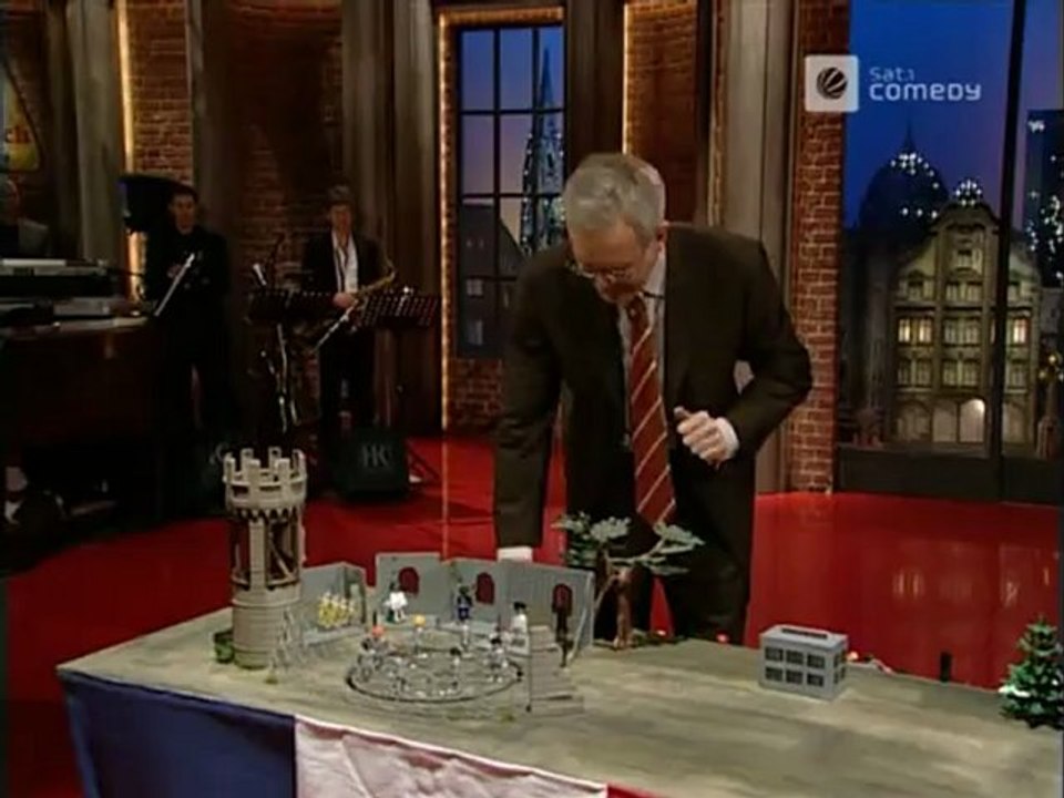 Die Harald Schmidt Show - 1048 - 2002-02-28 - Atze Schröder, Februar, Les Misérables