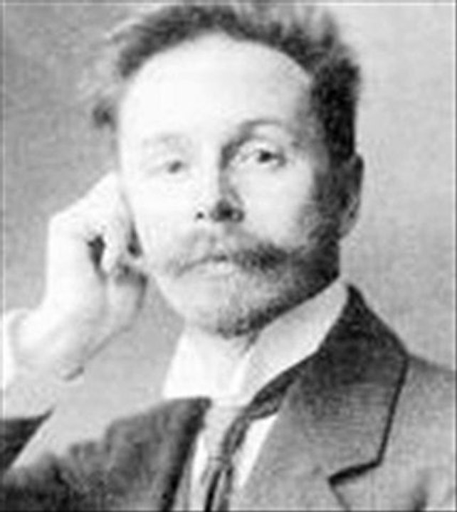 Rosario Ruggiero interpreta A. Scriabin preludio per la mano sinistra op 9 n 1