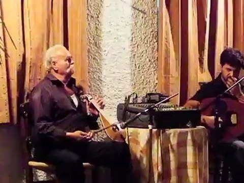 soirèe Cretoise dans le village d'Axos-musique et danse