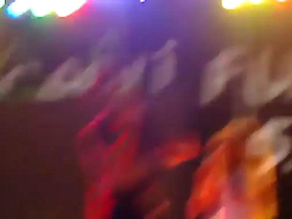 Sagopa Kajmer & Kolera İzmit Konseri 2011 bir dizi iz.mp4