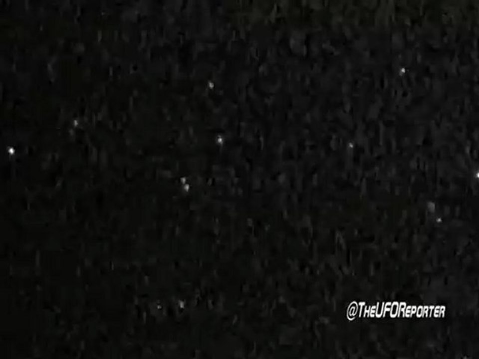 Two linked UFOs - Lexington, Kentucky - 26 October 2012