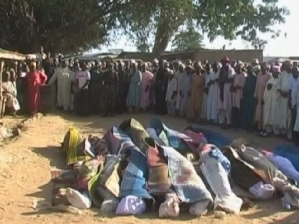 Suspected armed robbers kill 20 in Nigeria