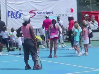 Williams sisters kick off Africa tour in Nigeria