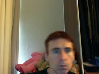 Wiwi égratigne "the record keeps spinning" d'Indeep