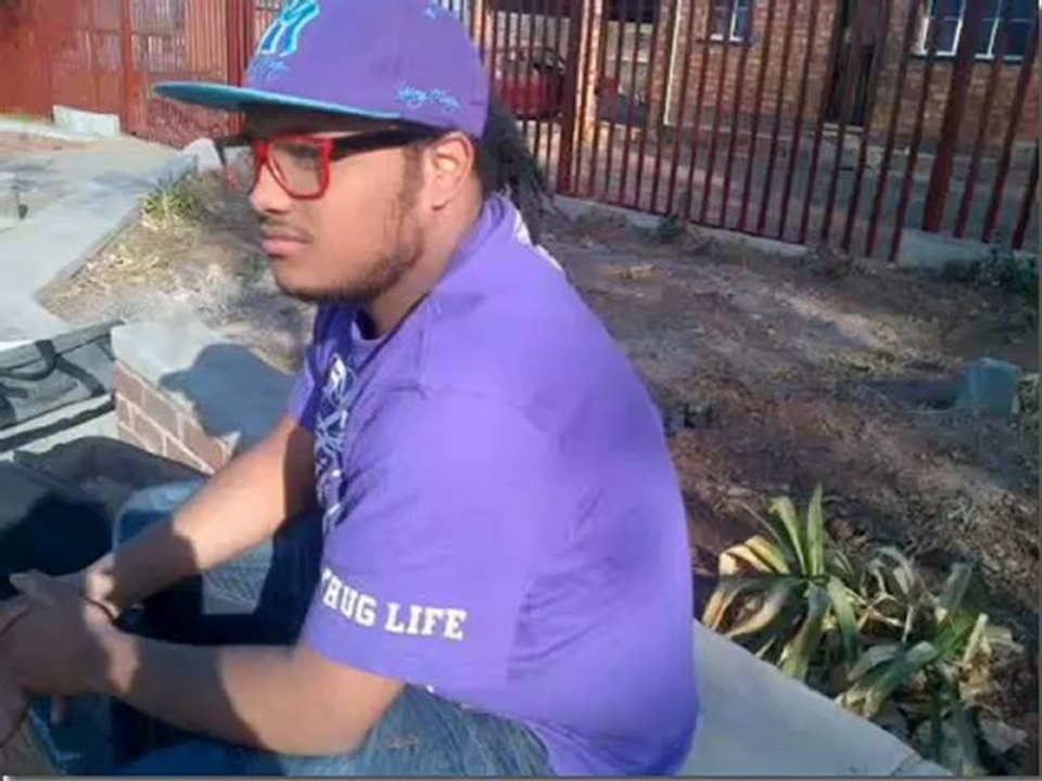 JAH LINK - FREE DEM PRISONERS - PRISON BARS RIDDIM - BLACK ON BLACK PRODUCTIONS