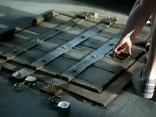 Basement - Clip Basement (English)
