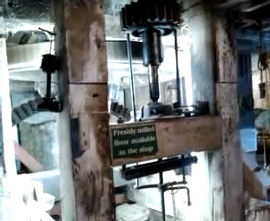 meunier tu dors ton moulin va trop vite angleterre