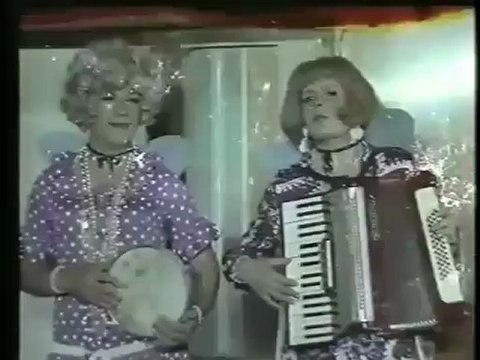 Fıstık Gibi (1970) Fragman Sadri Alışık - Yusuf Sezgin - Feri Cansel Sinematik.blogspot.com_9