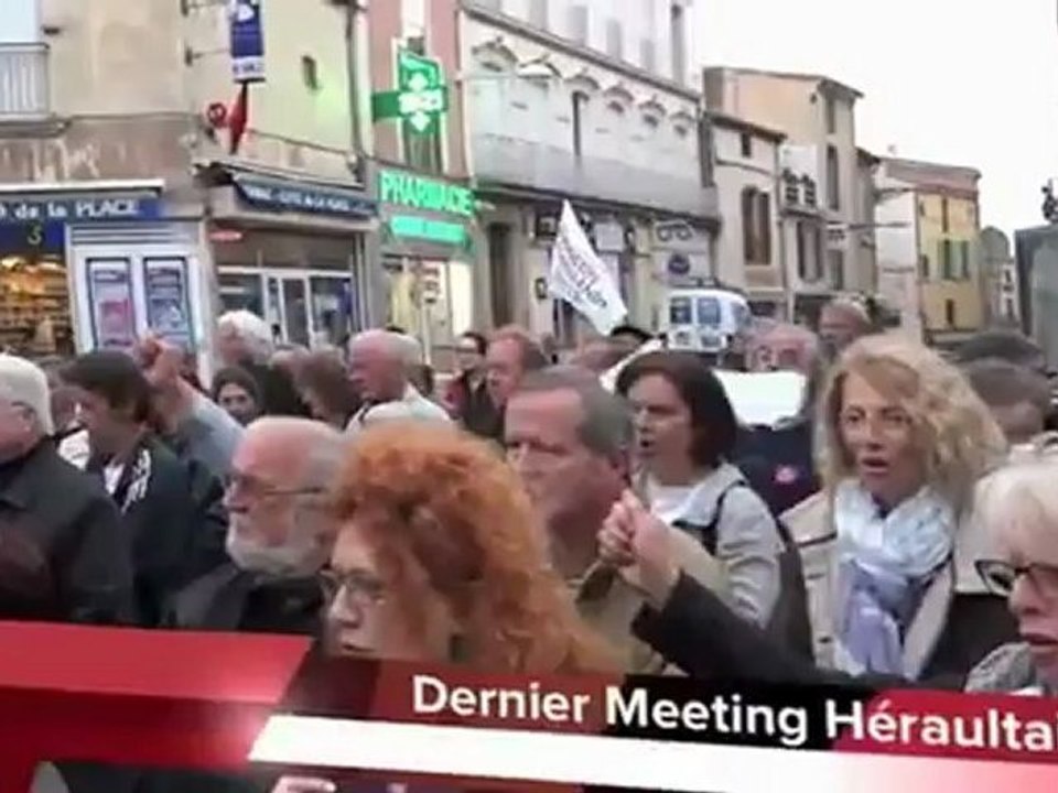 AGDE - 2012 - Le tout  dernier meeting de soutien à François HOLLANDE a eu lieu à AGDE ce Vendredi 4 mai à 18 h 30 sur la Place du 18 Juin.  Fabrice MUR,  agissant en qualité de leader du Rassemblement de la gauche Agathoise autour de François HOLLAN