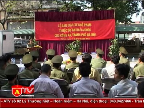ANTĐ - Bộ Công an bàn giao xe nghiệp vụ cho CATP Hà Nội
