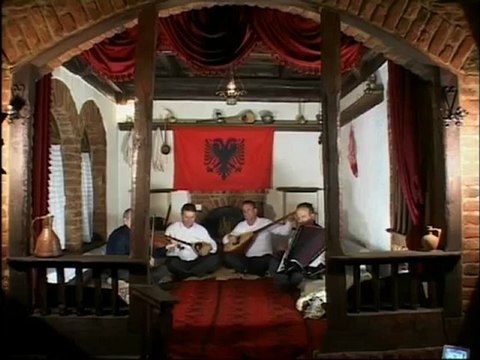 Xhadi Gashi & Shaqir Ninaj Masakra e Reçakut