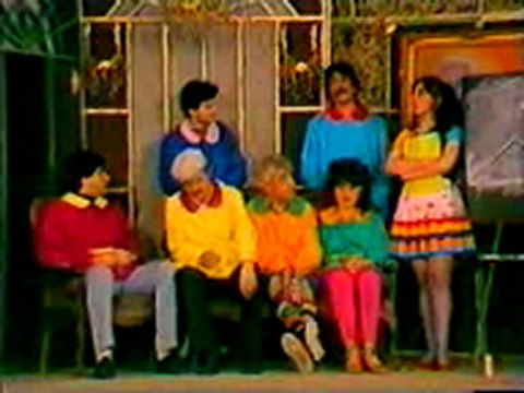 Nejat UYGUR minti minti komedi tiyatro sahne 11