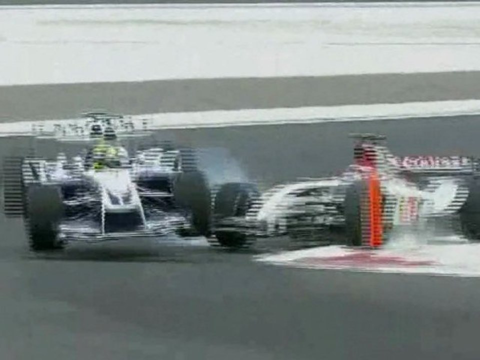 R.Schumacher and Sato Crash in Bahrain 2004