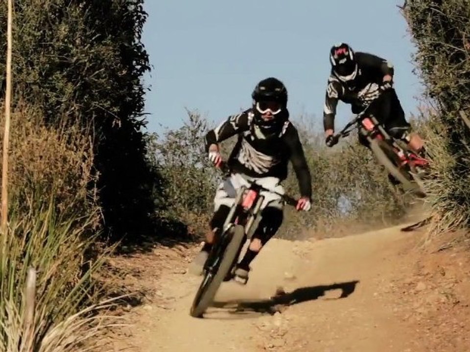 [MTB] Kyle Strait & Tyler McCauls - Weekend [Goodspeed]