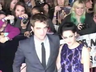 Télécharger la video: Kristen Stewart and Robert Pattinson Face First TV Interview Together